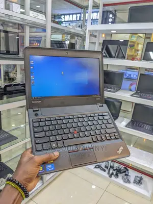 New Laptop Lenovo ThinkPad X131e 6GB Intel Pentium HDD 320GB