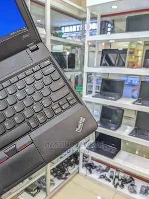 New Laptop Lenovo ThinkPad X131e 6GB Intel Pentium HDD 320GB