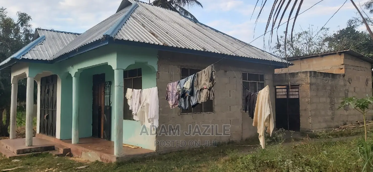 Myumba Inauzwa Kiwangwa Bagamoyo Pwani