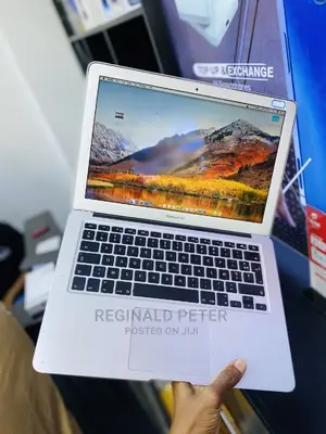 Laptop Apple MacBook Air 2011 4GB Intel Core I5 SSD 128GB