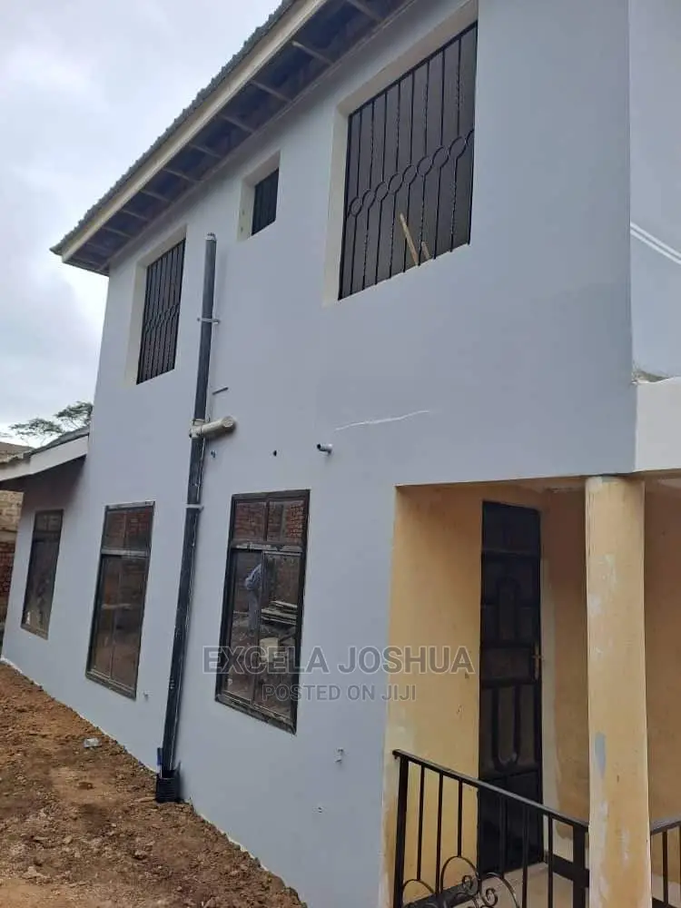 5bdrm House in Excela Joshua, Arusha for sale