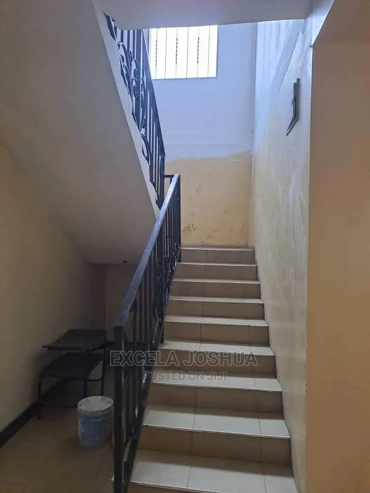 5bdrm House in Excela Joshua, Arusha for sale