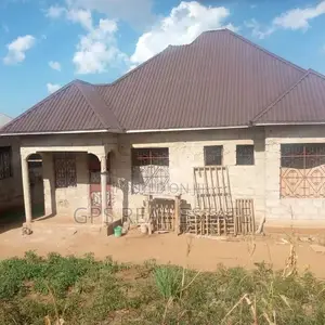 3bdrm House in Mbezi Msumi, Kinondoni for sale
