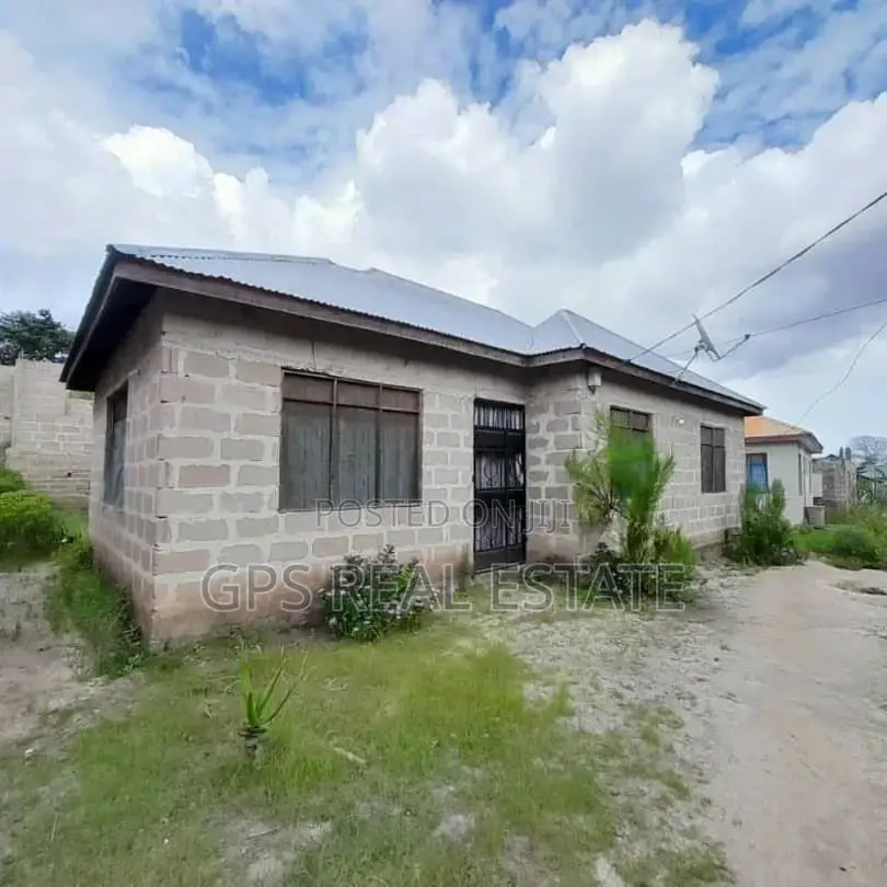 3bdrm House in Kimara Temboni, Kinondoni for sale