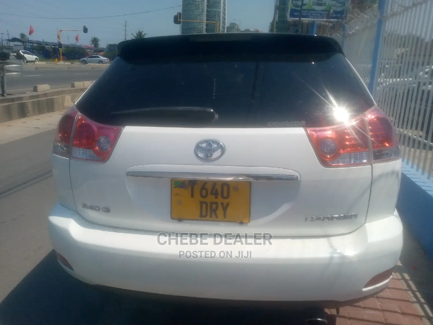 Toyota Harrier 2.4 2006 White