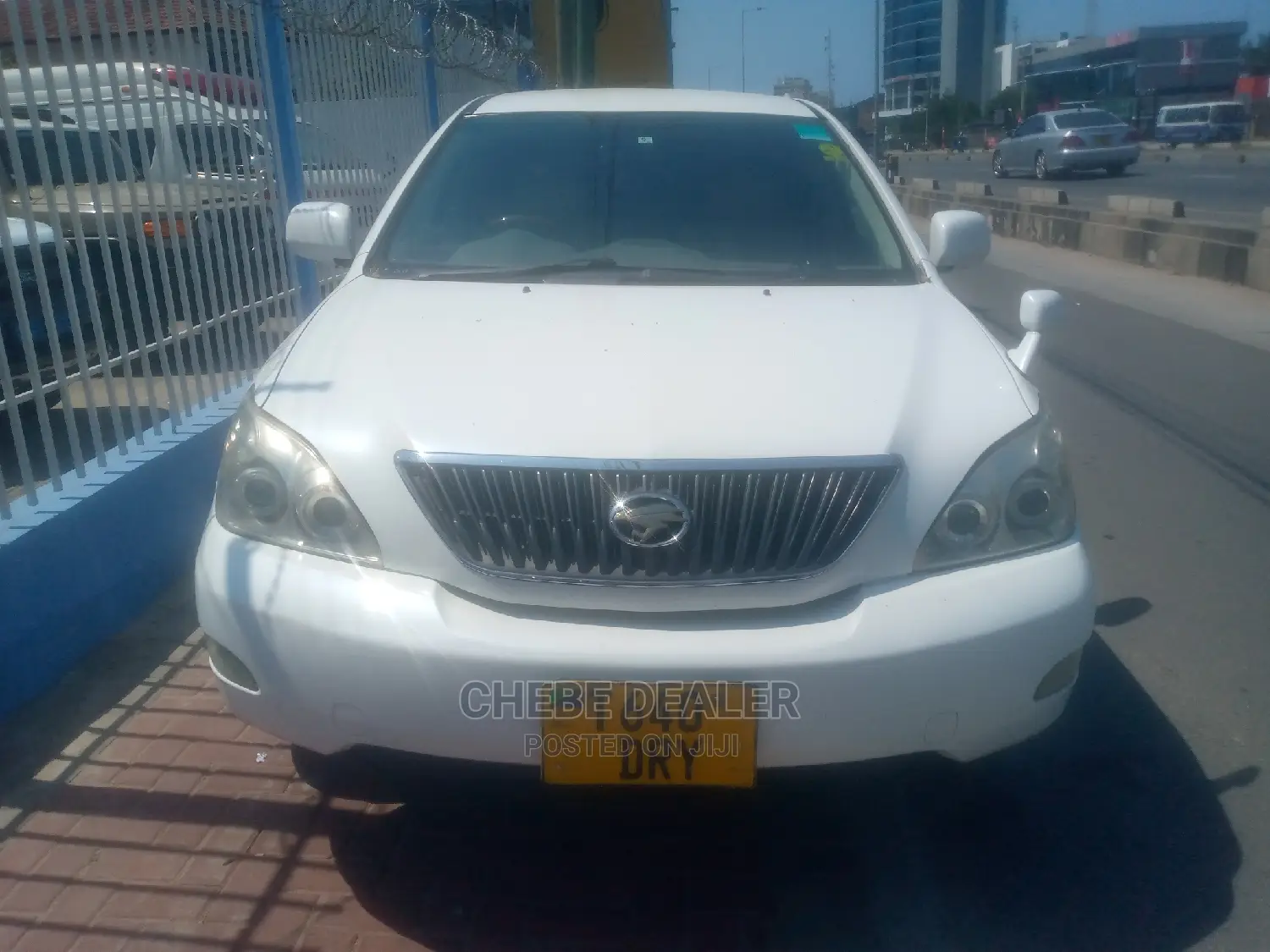 Toyota Harrier 2.4 2006 White