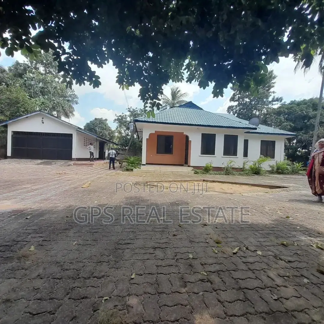 4bdrm House in Mji Mwema, Kinondoni for sale
