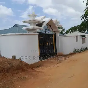 3bdrm House in Msigani, Kinondoni for sale