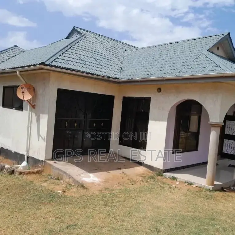 3bdrm House in Msigani, Kinondoni for sale