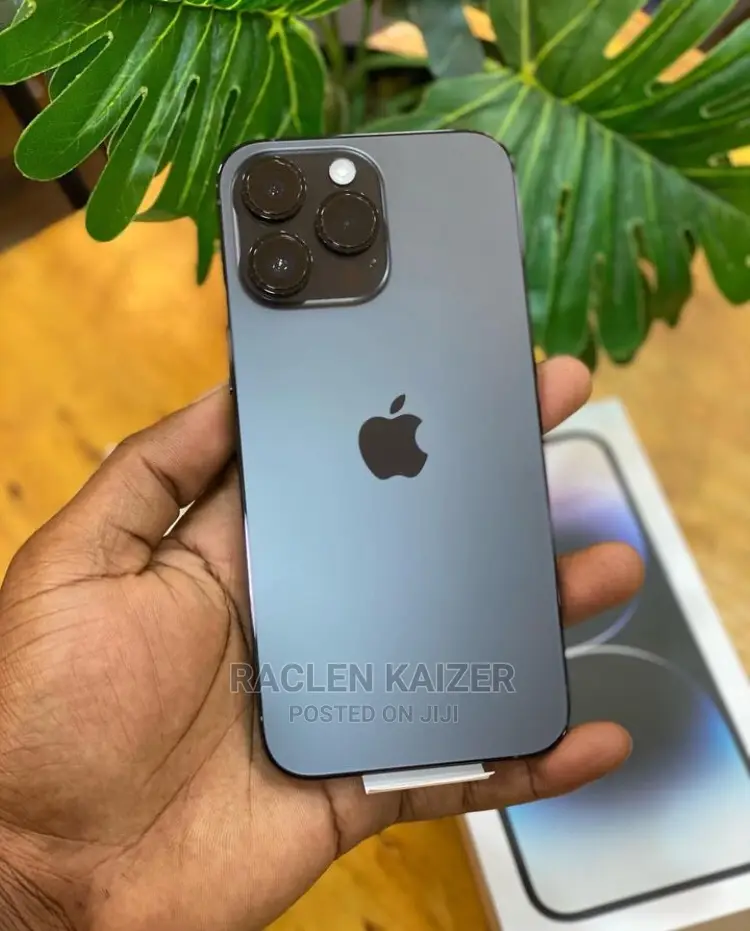 New Apple iPhone 12 Pro Max 128 GB Blue