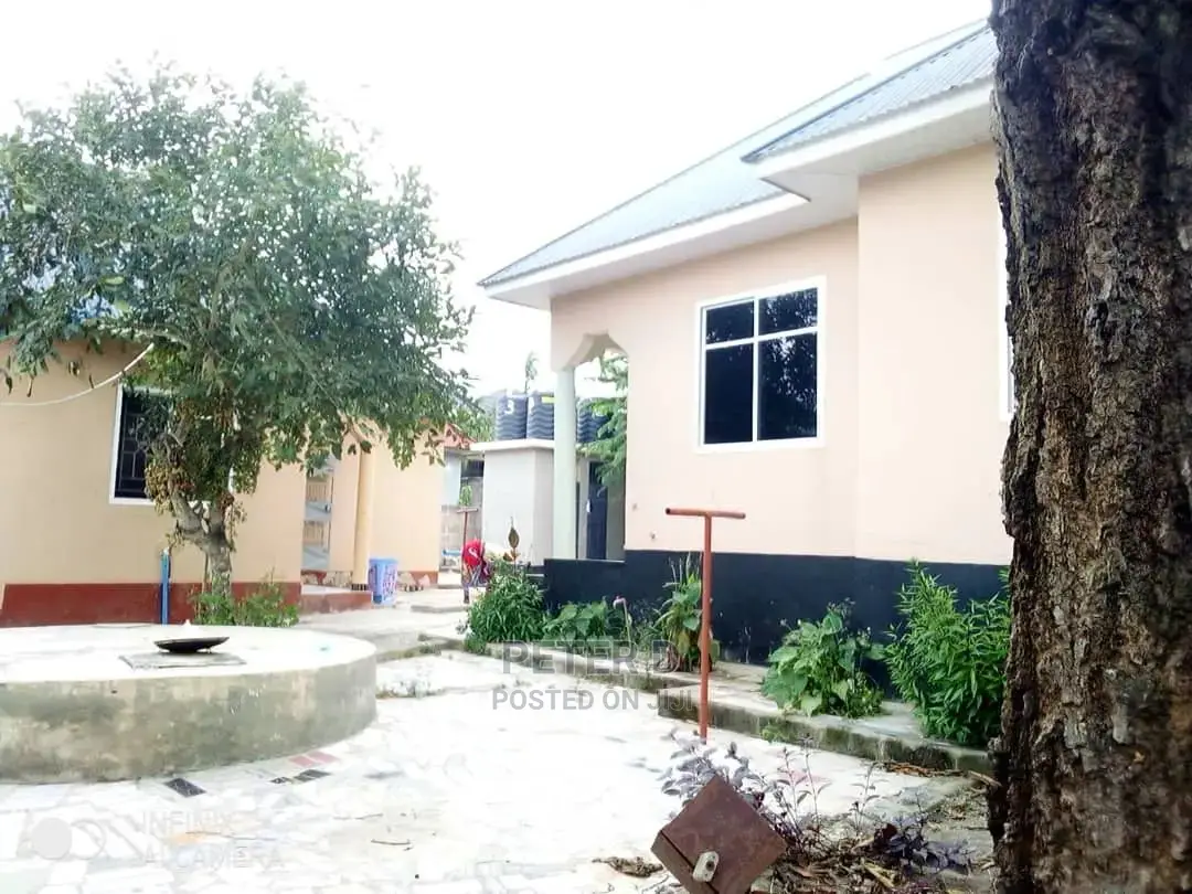 2bdrm Apartment in Kimara for rent