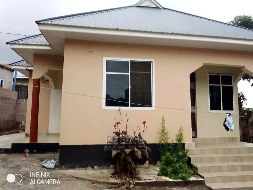 2bdrm Apartment in Kimara for rent