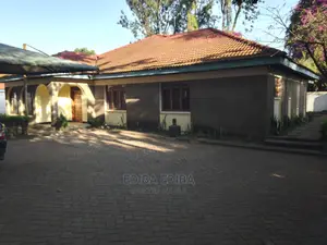 5bdrm Bungalow in Ediba Real Estate, Arusha for rent