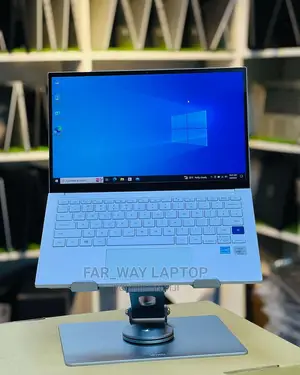 New Laptop Samsung Chromebook Pro 16GB Intel Core I7 SSD 512GB