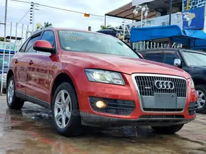 Audi Q5 2012 Red