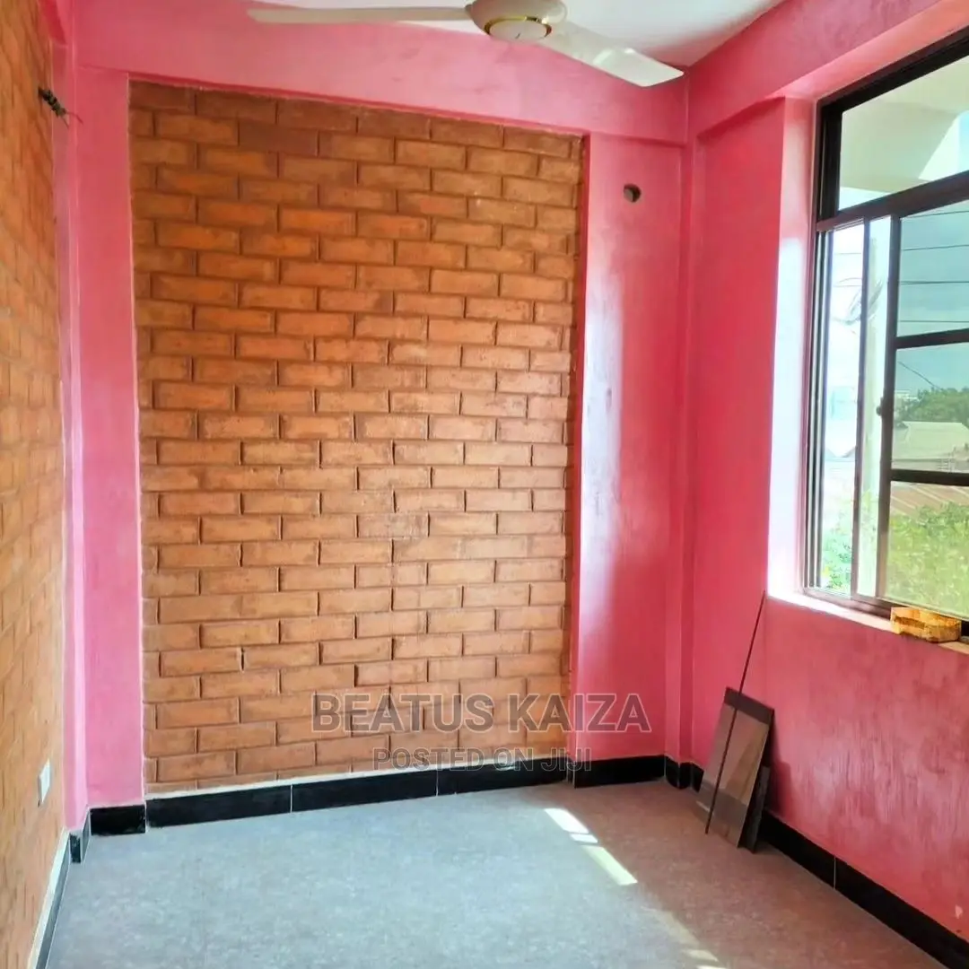 3bdrm Block of Flats in Magomeni Moroco for rent
