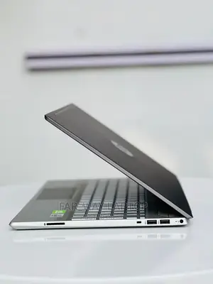 New Laptop HP Pavilion 15-Eh0050wm 16GB Intel Core I7 SSD 512GB