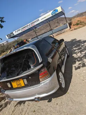 Toyota Starlet 2005 Black