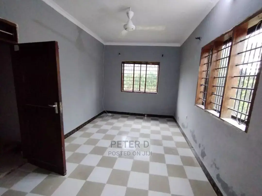1bdrm Apartment in Kimara for rent