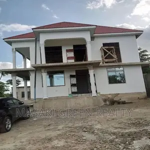 6bdrm House in Goba for sale