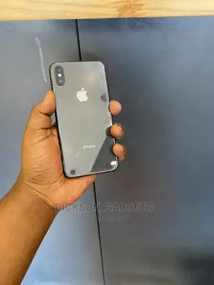 Apple iPhone X 64 GB Black