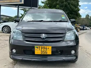 Toyota IST 2004 Black