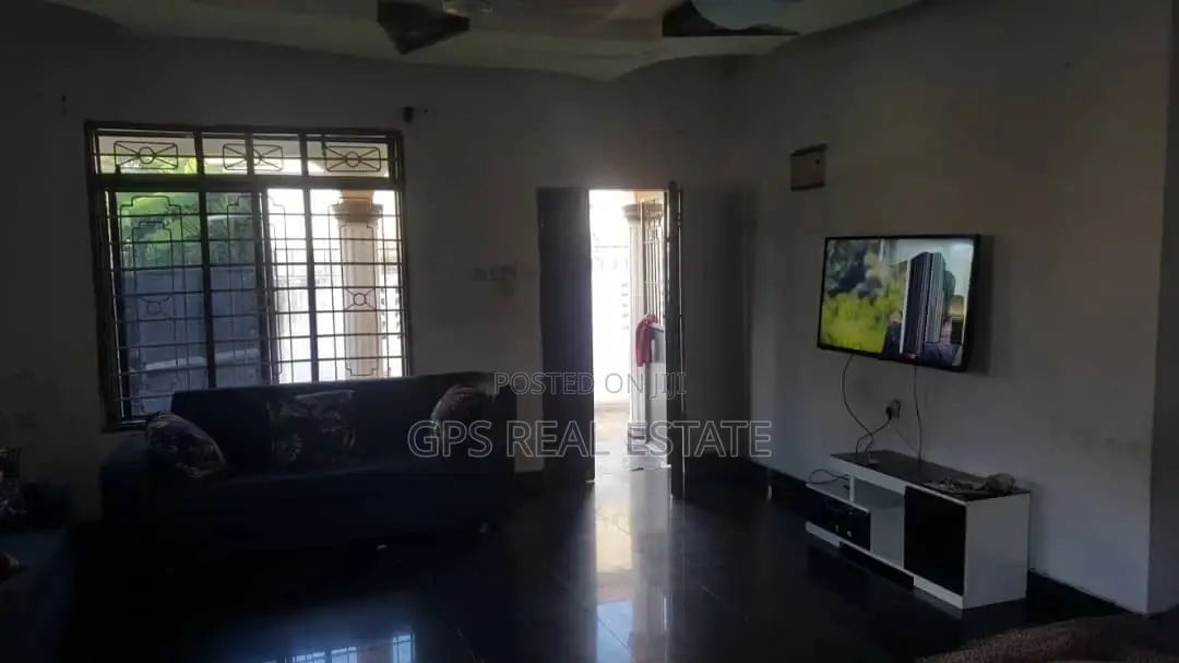 3bdrm House in Kawe, Kinondoni for sale