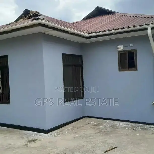 3bdrm House in Mbezi Africana, Kinondoni for sale