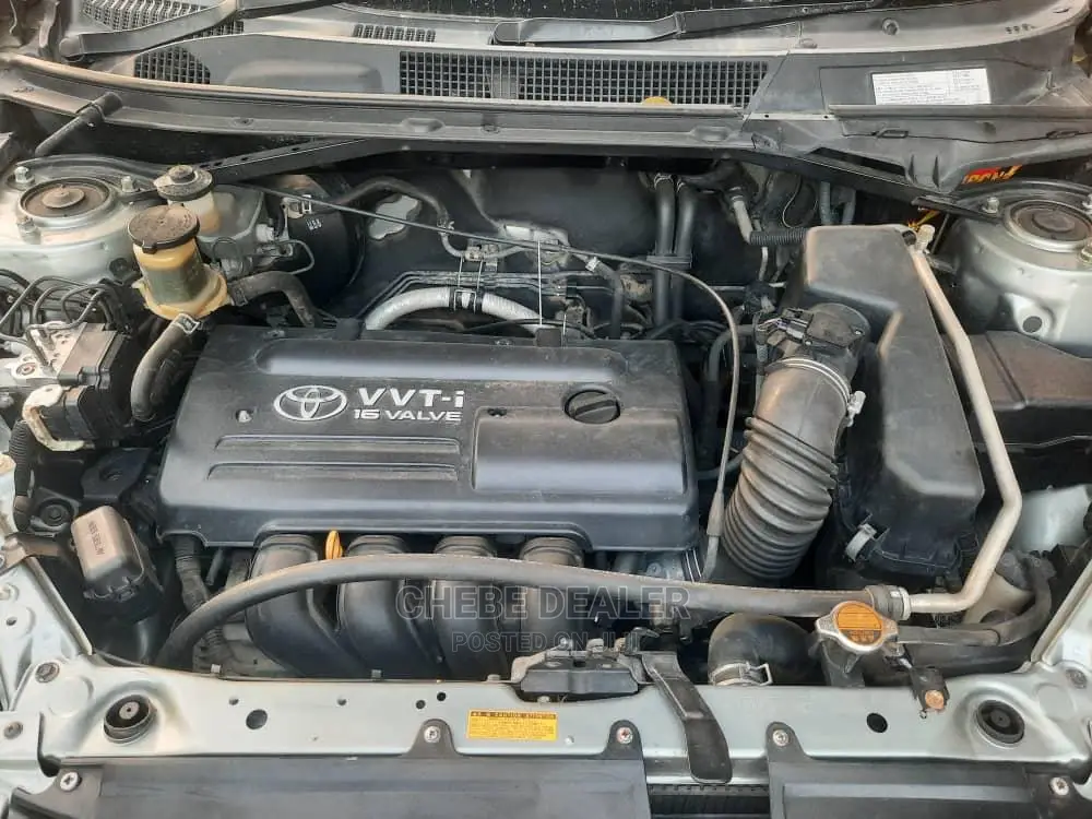 Toyota RAV4 1.8 2005 Gray