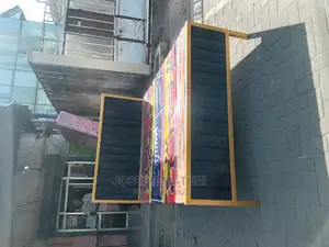 Kitanda Cha Sofa Na Chuma 5x6 Godoro Inch 8