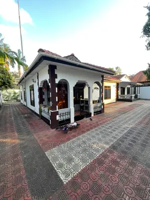 5bdrm House in Mbezi Beach Masana for sale