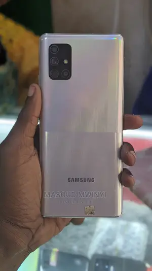 New Samsung Galaxy A71 5G 128 GB White