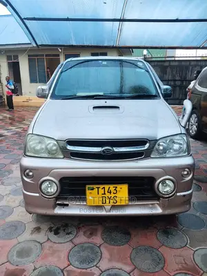 Daihatsu Terios Automatic 2002 Gold