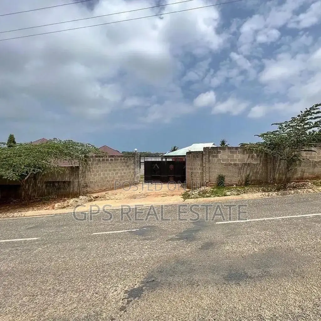 3bdrm House in Bunju, Kinondoni for sale