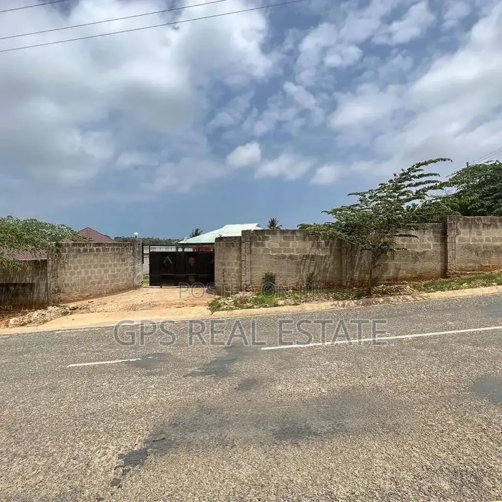 3bdrm House in Bunju, Kinondoni for sale