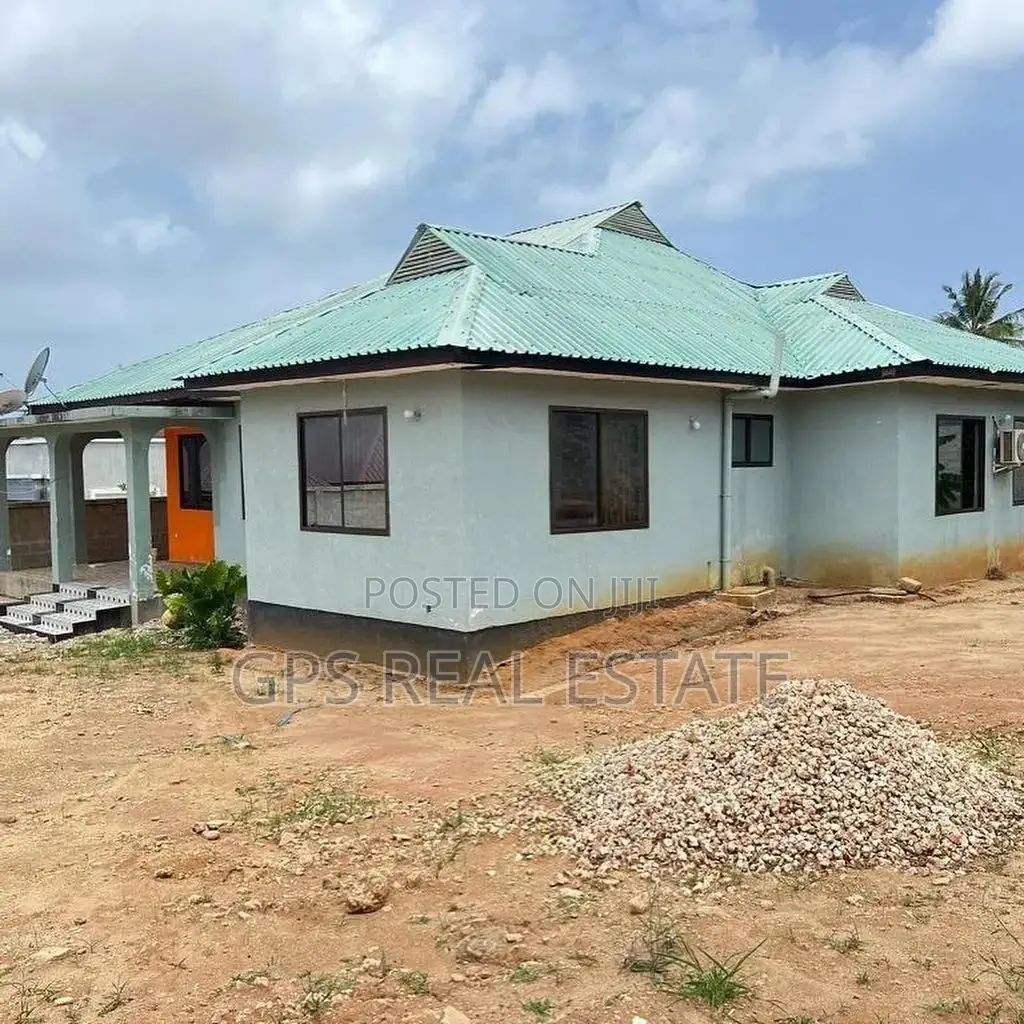 3bdrm House in Bunju, Kinondoni for sale