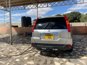 Nissan X-Trail 2.2 D 4x4 SE 2008 Silver