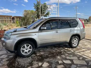 Nissan X-Trail 2.2 D 4x4 SE 2008 Silver
