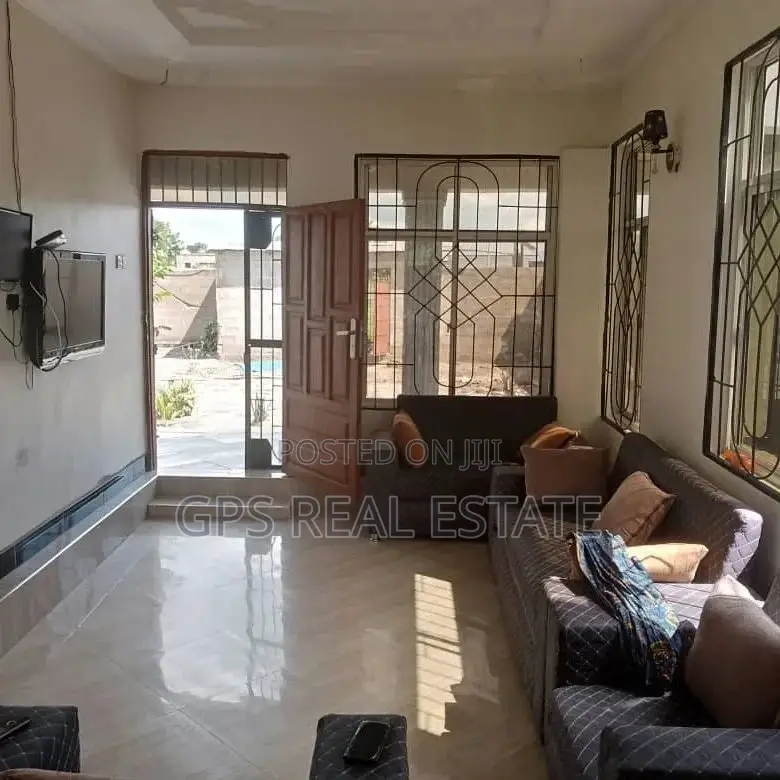 3bdrm House in Mbweni Kiemebeni, Kinondoni for sale