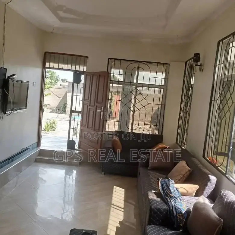 3bdrm House in Mbweni Kiemebeni, Kinondoni for sale