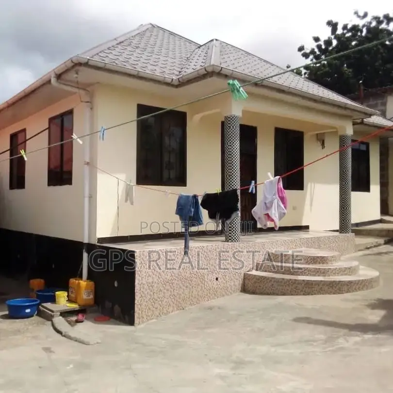 3bdrm House in Tegeta Wazo, Kinondoni for sale