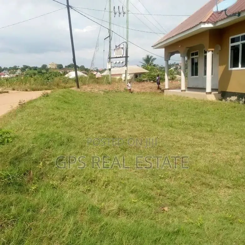 4bdrm House in Mbezi Msumi, Kinondoni for sale