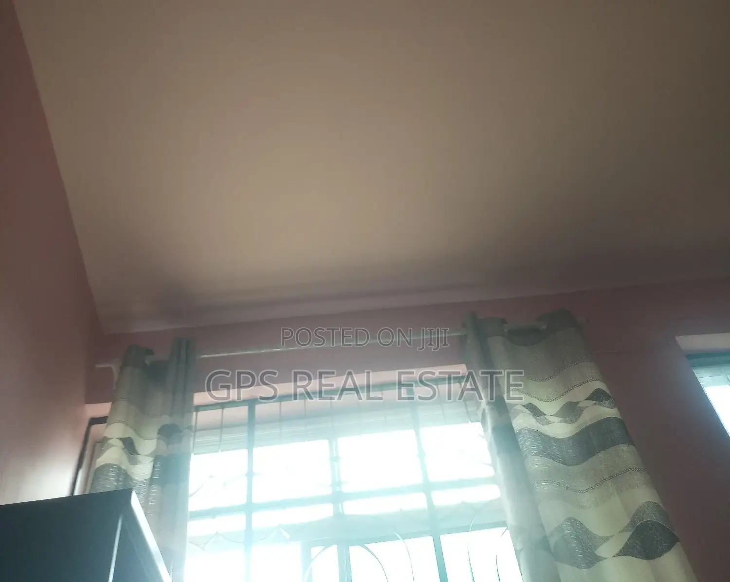 3bdrm House in Tegeta Wazo Bwawani, Kinondoni for sale