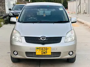Toyota Corolla Spacio 2002 Silver