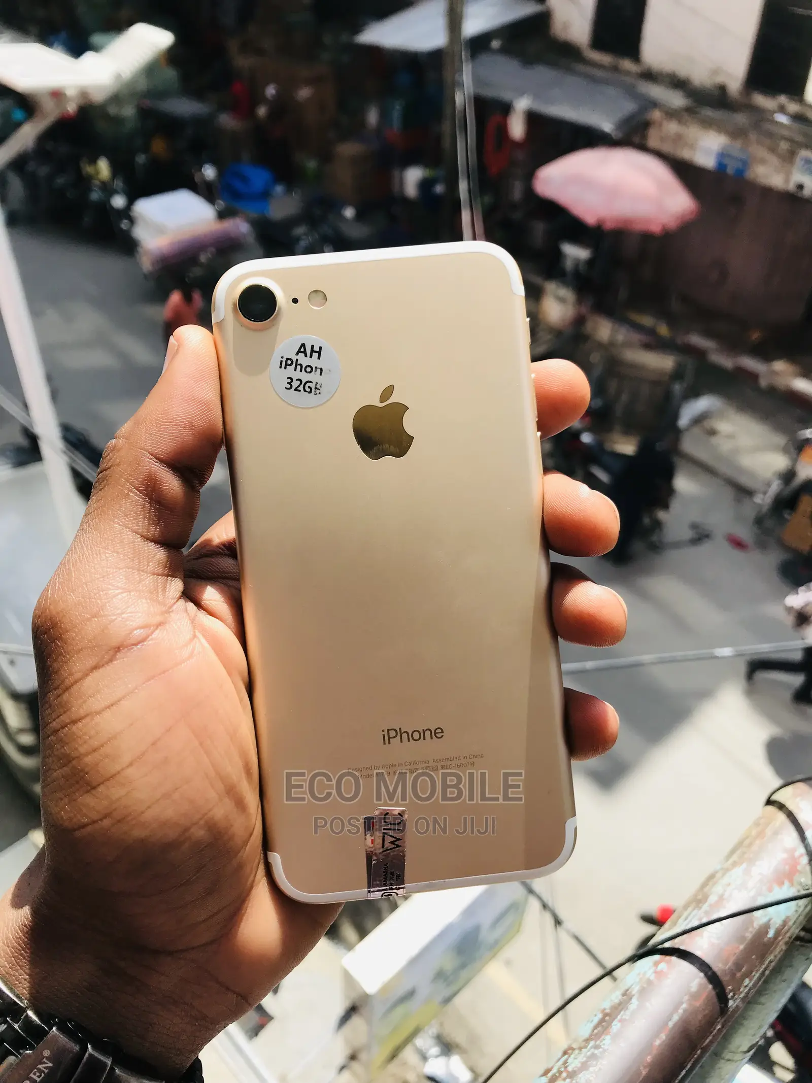 Apple iPhone 7 32 GB Gold