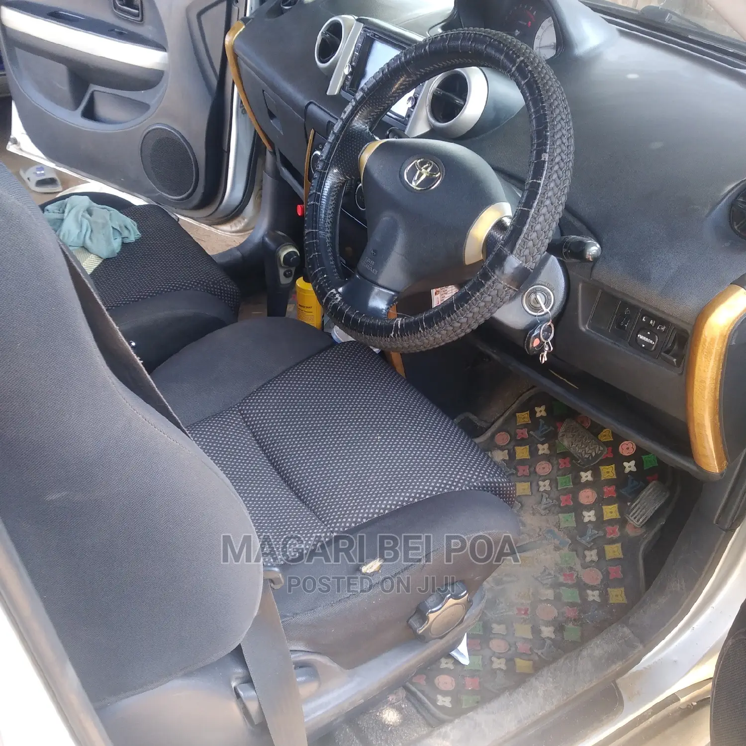 Toyota IST 2005 Silver