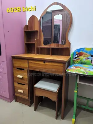 Dressing G Table