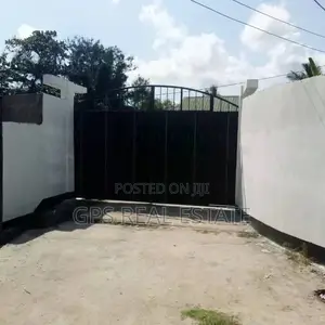 3bdrm House in Kimara Baruti, Kinondoni for sale