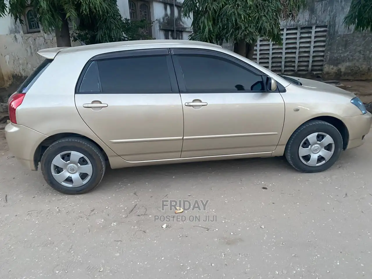 Toyota Corolla RunX 1.5 X FWD 2004 Gold