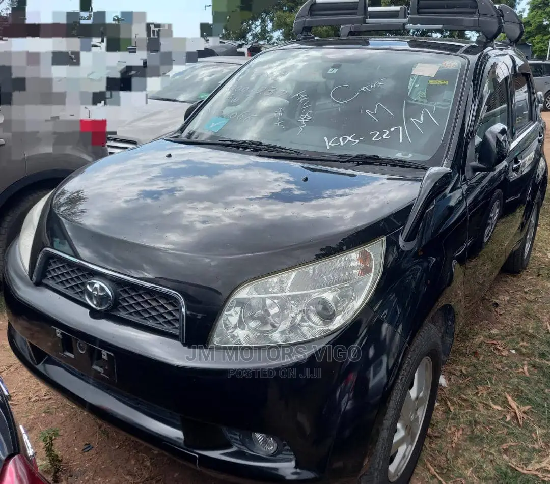Toyota Rush 2006 Black